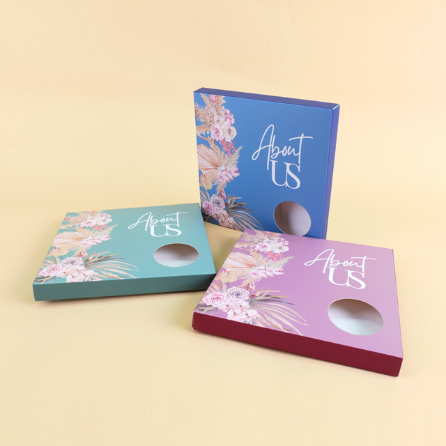 Custom Printed White Cardstock Envelope Box | Round Die-Cut Window