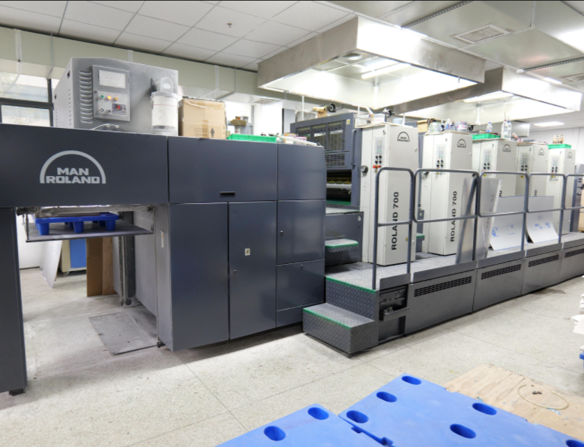 Precision Redefined: How Our Roland 700 Press Elevates Every Print at Fuzhou Sencai
